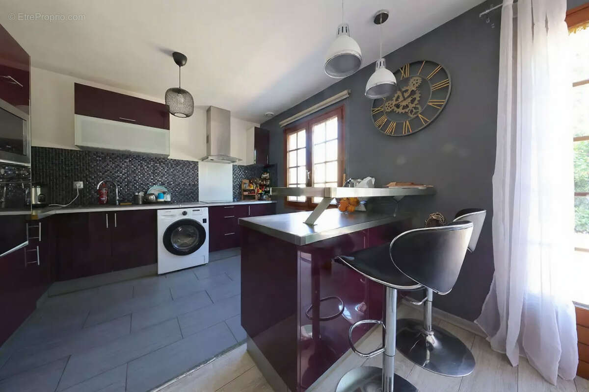 Maison à COURCOURONNES