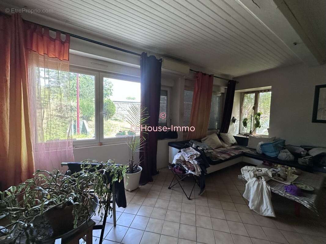 Maison à LA FERRIERE-HARANG