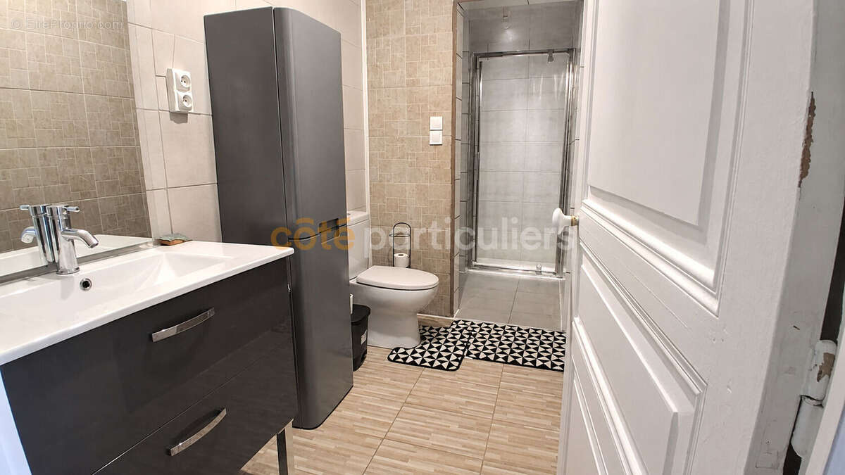 Rives de l'yon -- chaille sous les ormeaux -- ensemble immobilier --153 m2 --9 pieces -- centre bourg - photo 10