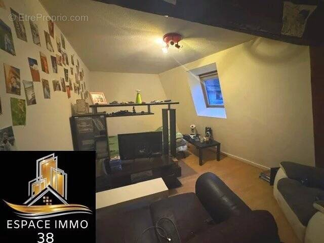 Appartement à LA MURE