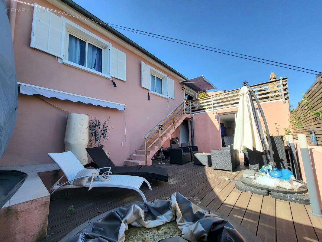 Maison 126 m² à Coaraze  - photo 3