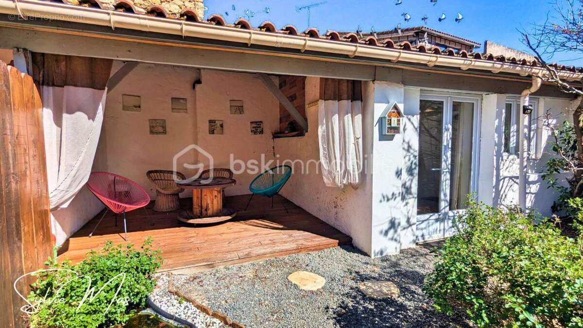 Maison à FUMEL