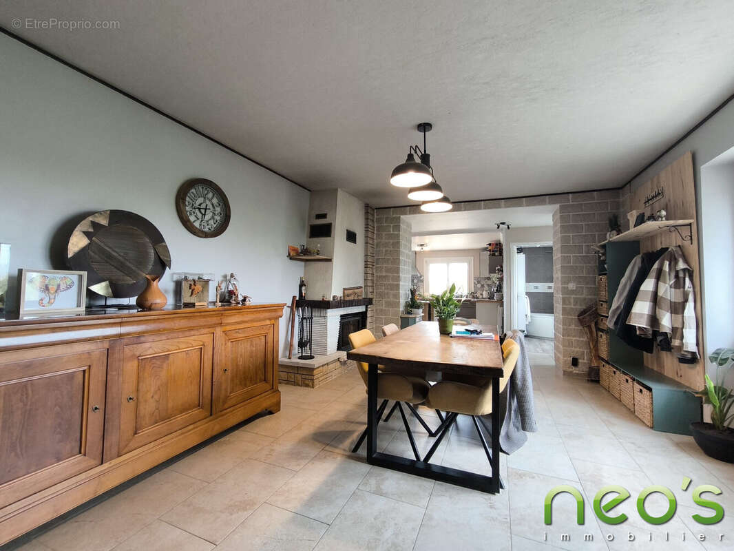 Maison à LE MAY-SUR-EVRE