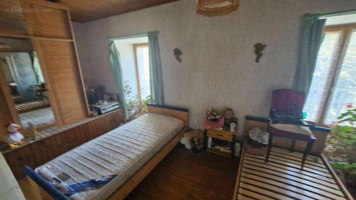 Maison Yssingeaux 4 pièces 115m² - photo 10