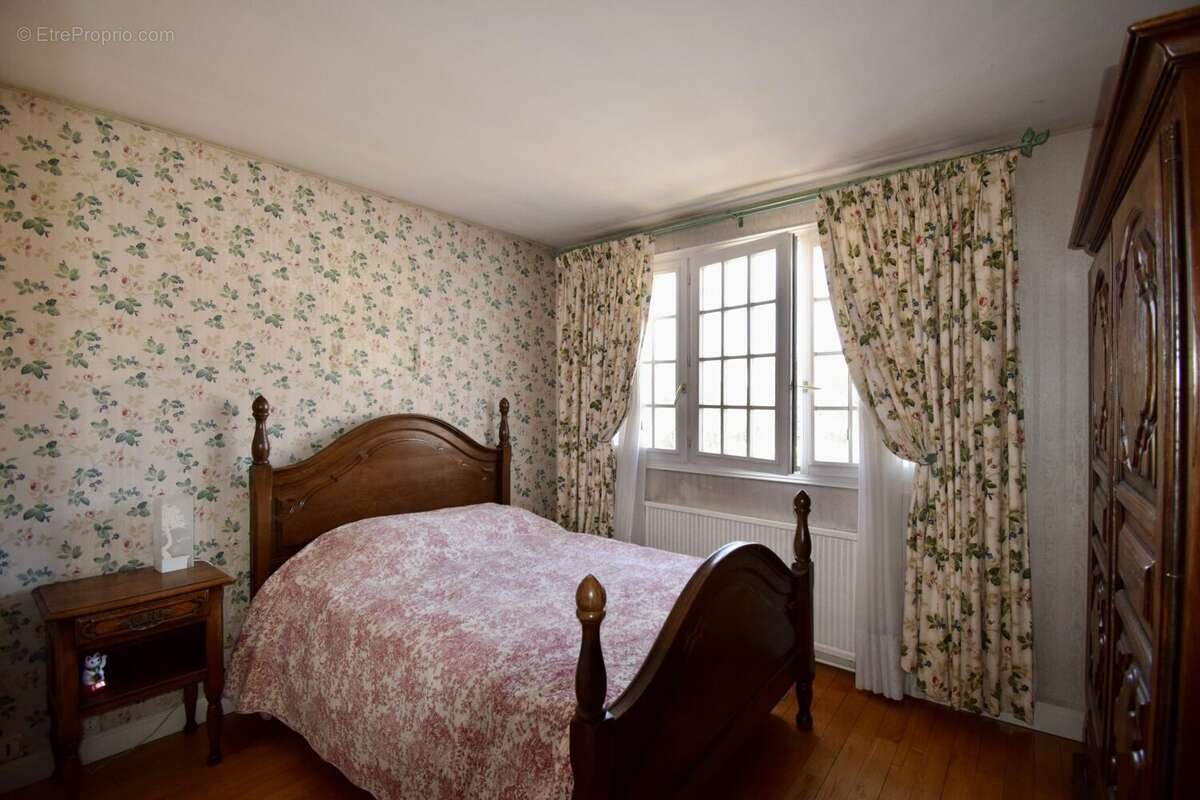 Maison à LE BLANC-MESNIL