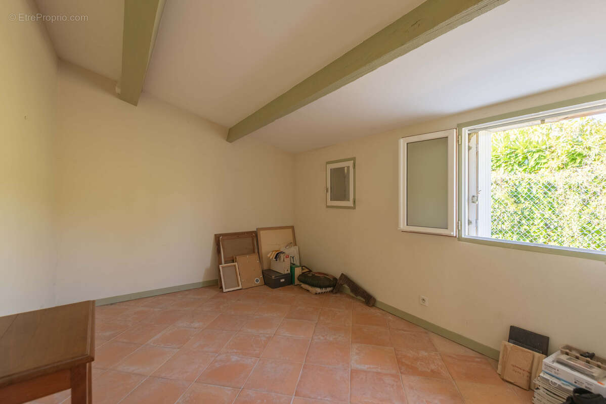 Maison à CAMBLANES-ET-MEYNAC