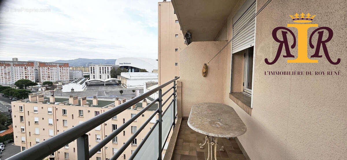Appartement à MARSEILLE-8E