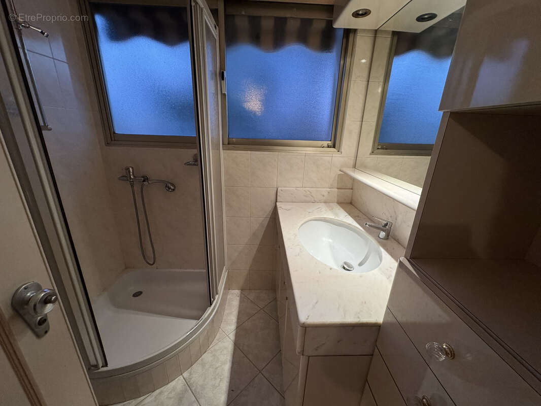 Appartement à LE CANNET