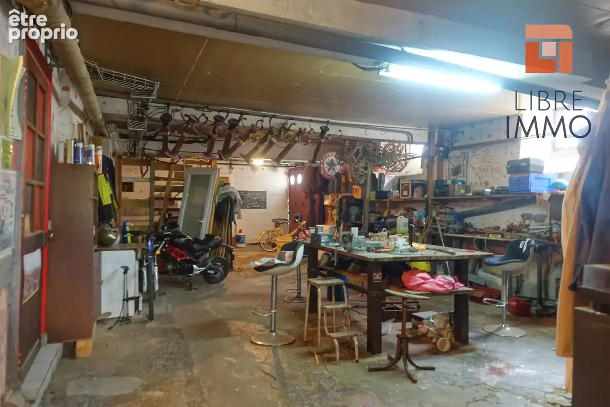 A vendre - maison dans copropriete 183m² renovee - photo 9