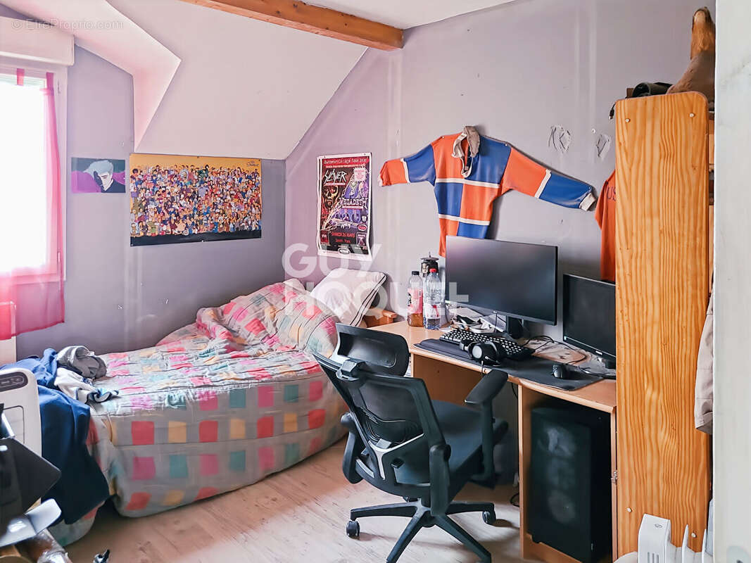 Maison à OZOIR-LA-FERRIERE