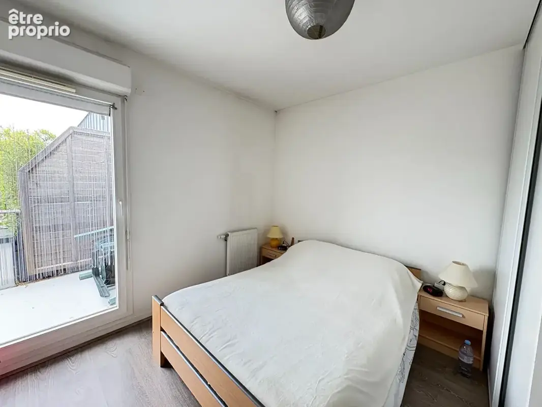 RARE SUR LE MARCHÉ Appartement T2 avec balcon, vue Cathédrale et parking - photo 5