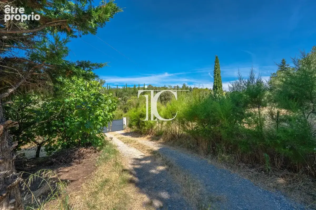Villa 111m² habitables 629m² de terrain proche centre village des vans - photo 12