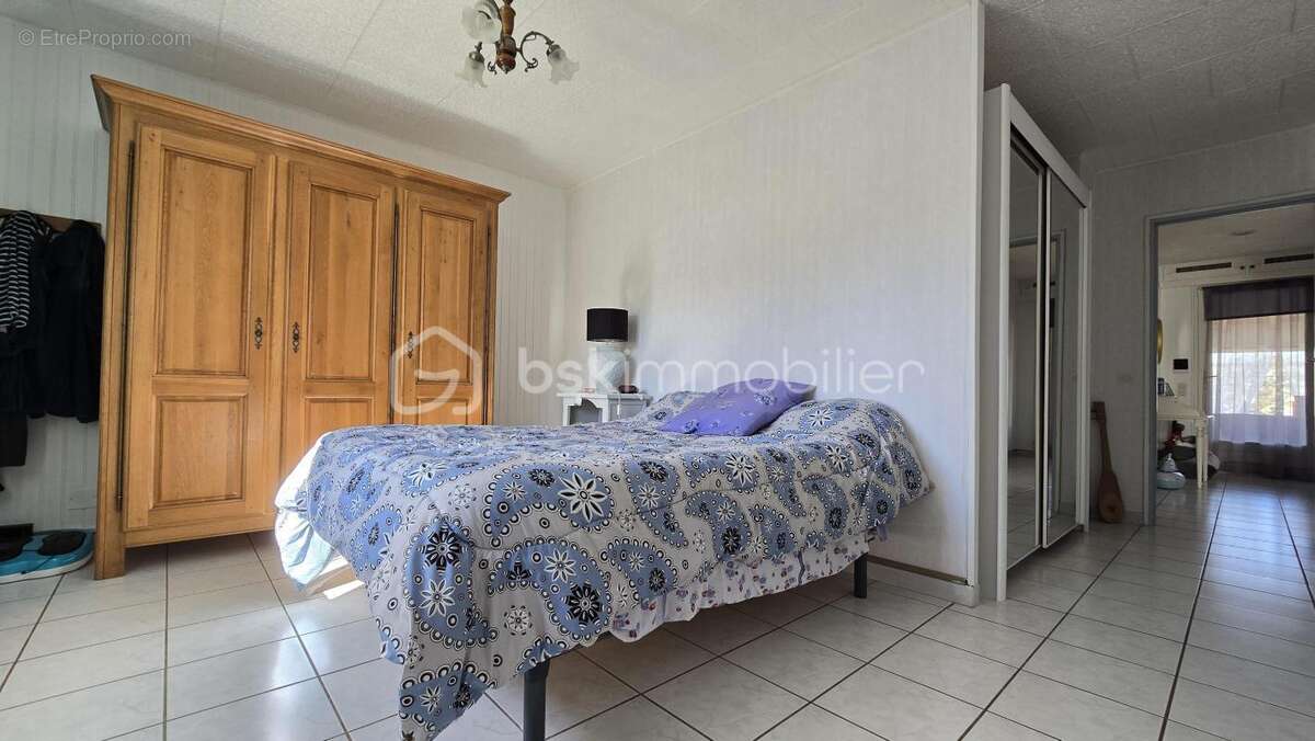 Maison à BAGNOLS-SUR-CEZE