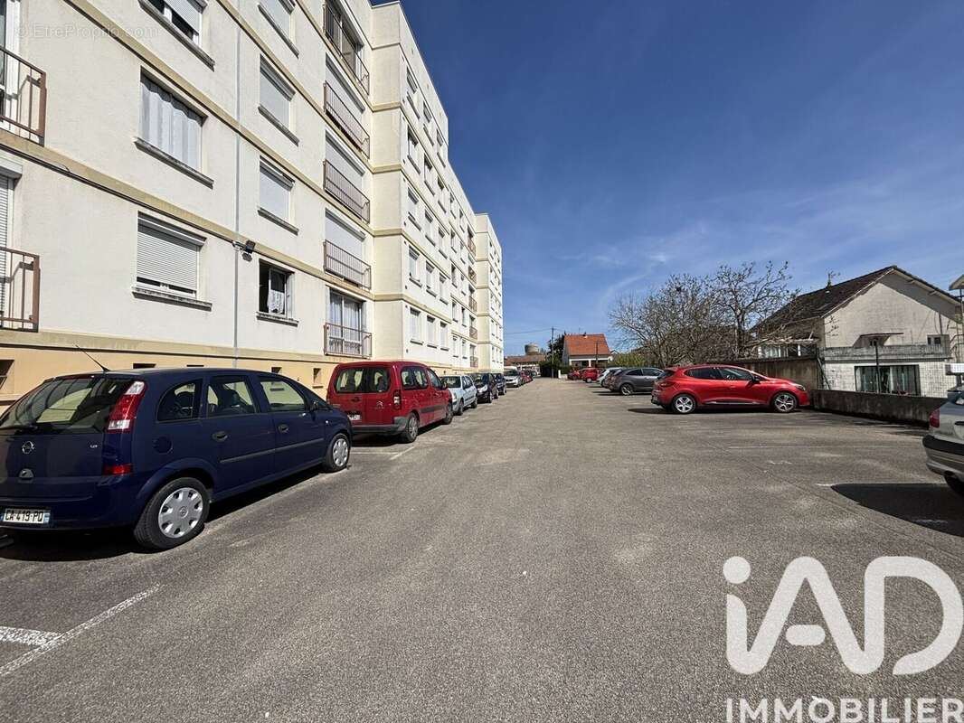 Photo 3 - Appartement à PONT-SAINTE-MARIE
