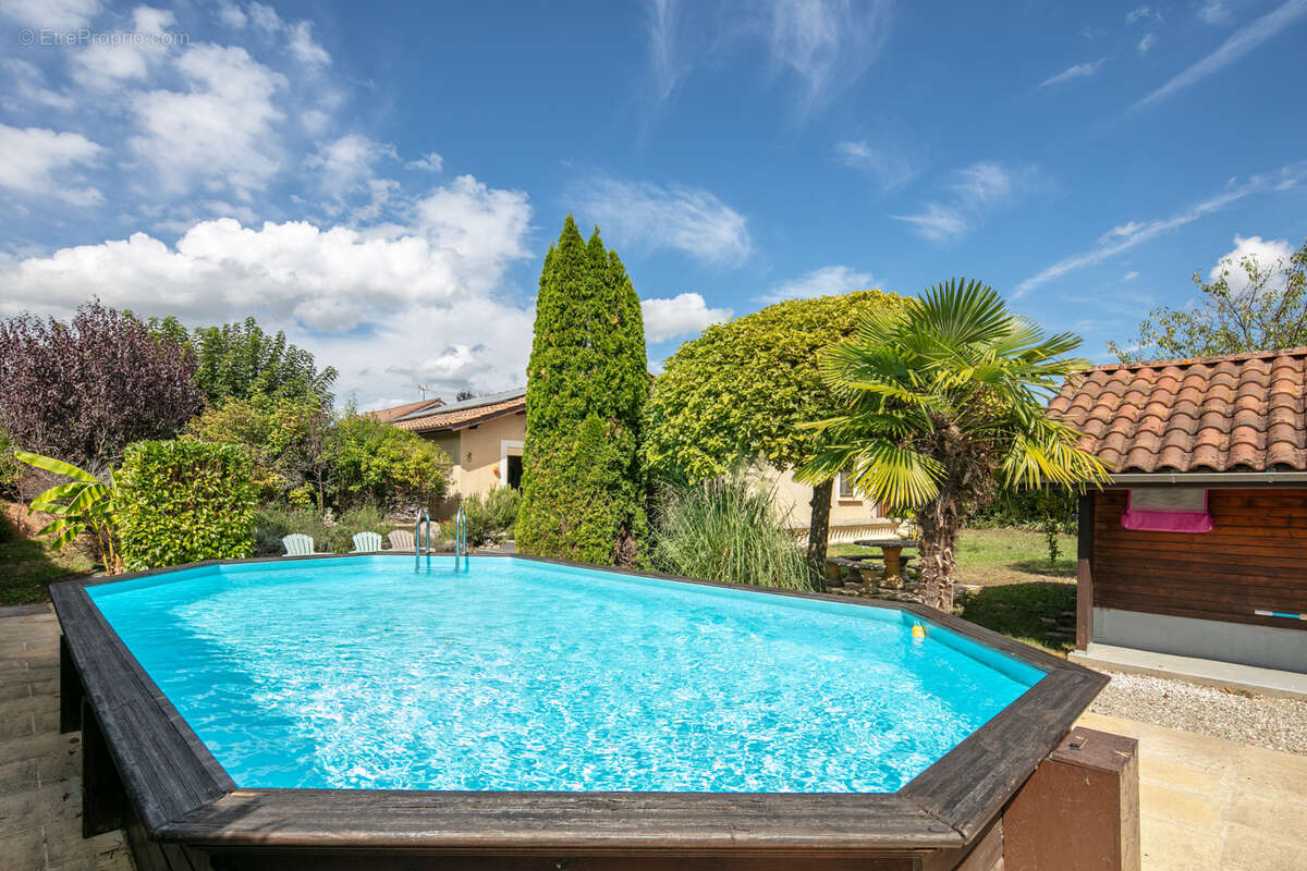 Maison à SAINT-SAUVEUR