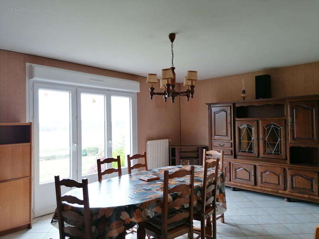Maison à JOSSELIN