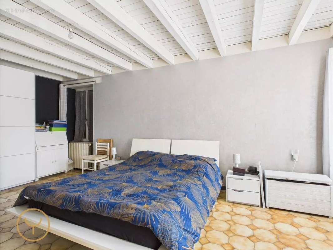 Maison à VALLANT-SAINT-GEORGES