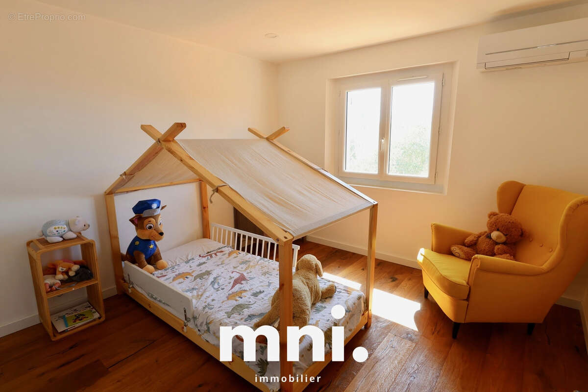 Maison à SIX-FOURS-LES-PLAGES