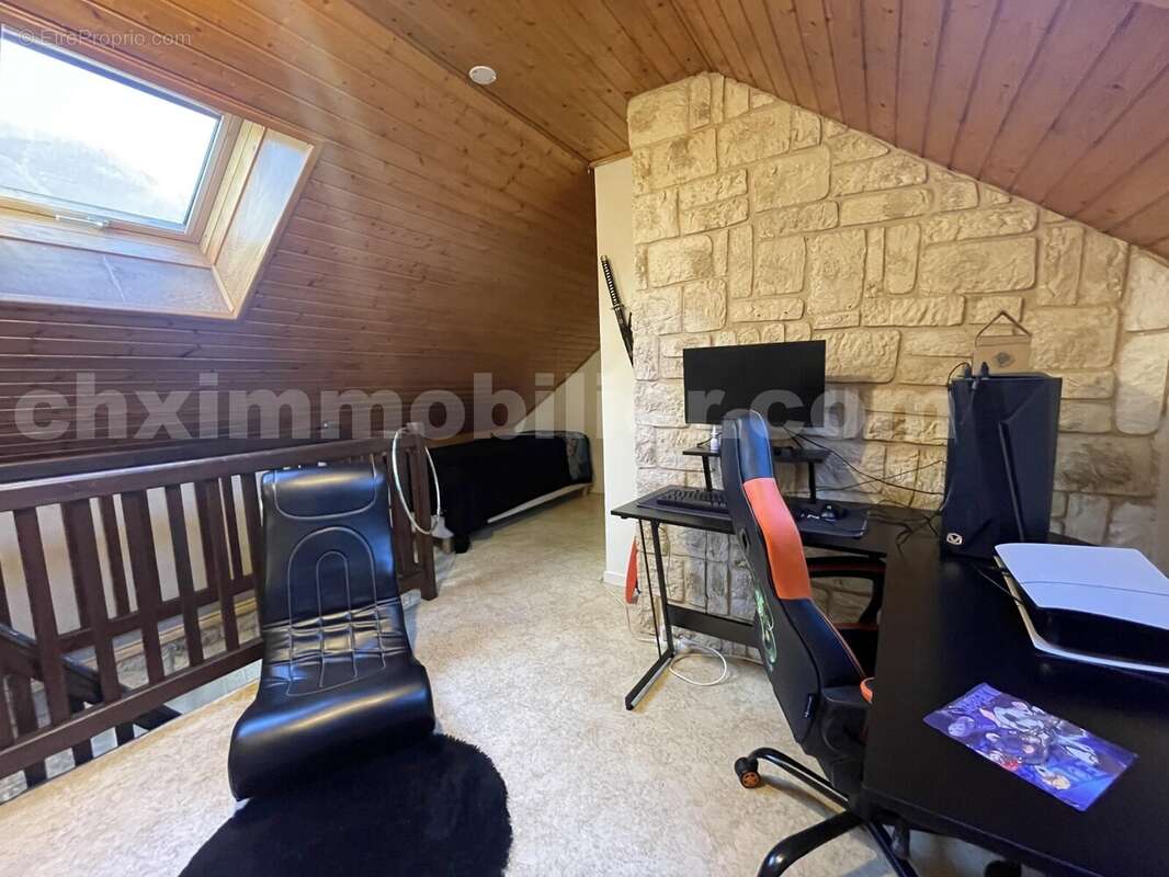 IMG_4841 - Commerce à SALLANCHES