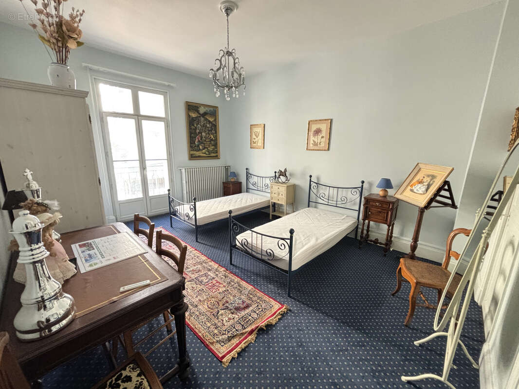 Maison à VICHY