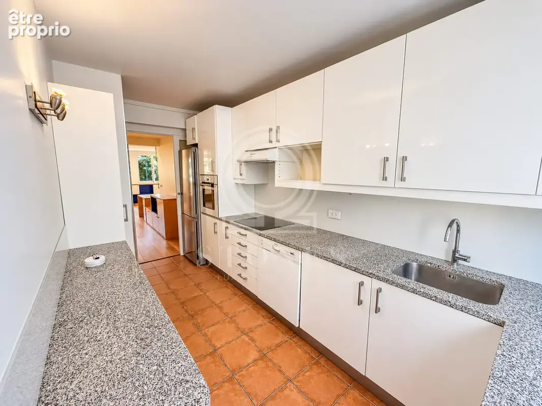 Appartement 4 pièces 101 m² à vendre à Saint-Cloud (92210) - photo 6