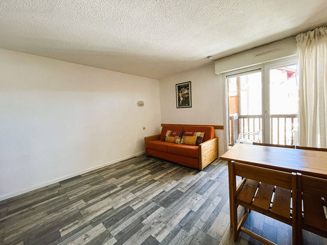 Appartement à FONT-ROMEU-ODEILLO-VIA