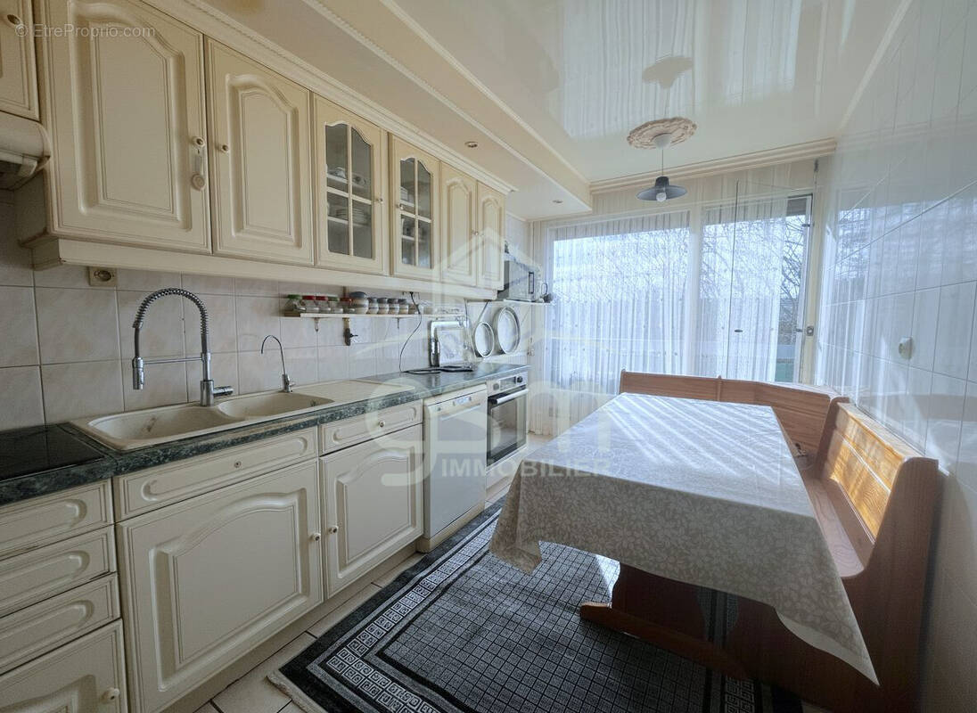 Appartement à JOUE-LES-TOURS