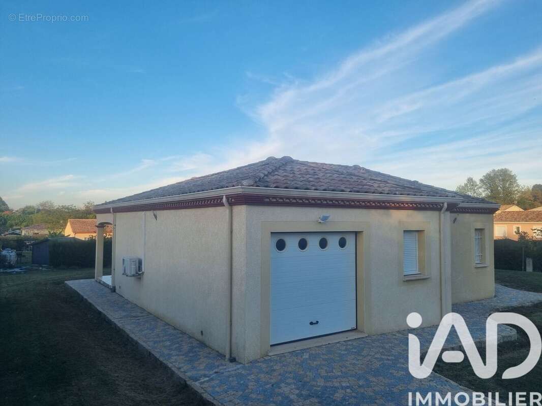 Photo 9 - Maison à LA CROIX-BLANCHE