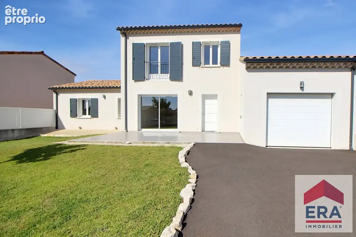 Photo Maison à Saint-Paul-Trois-Chateaux au prix de 419 000€