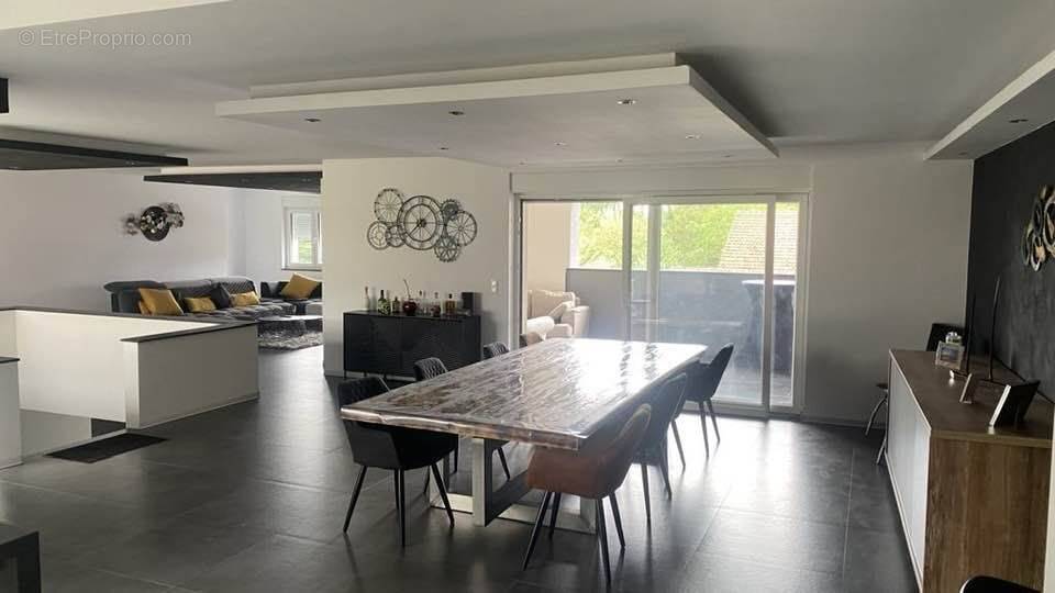 Appartement à TENTELING