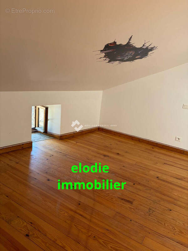 Maison 103 m² à Mazeyrat-D'allier  - photo 7