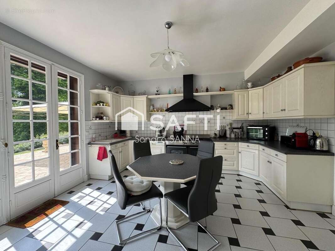 Maison 388 m² à Epagne-Epagnette  - photo 6
