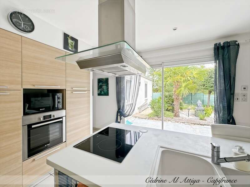 Maison à vendre Périgny, quartier Rompsay, 119m2, plain-pied, garage, jardin, véranda avec jacuzzi - photo 28