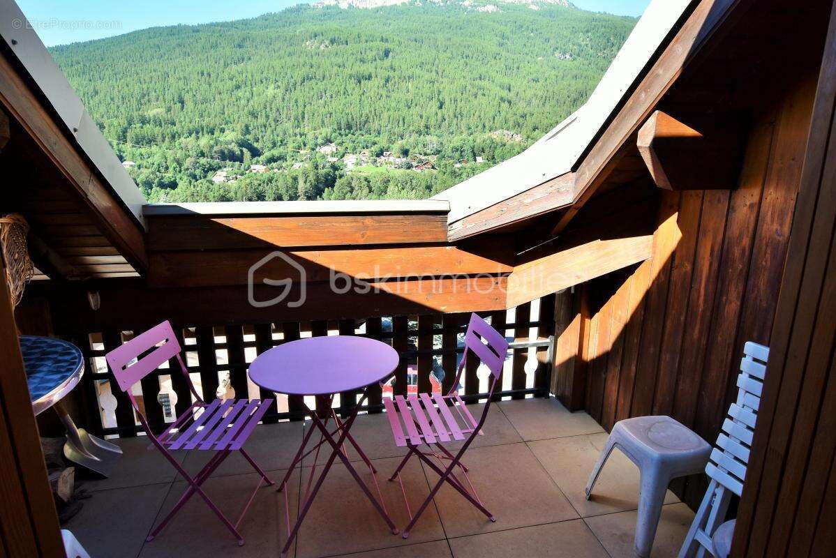 Appartement à SAINT-CHAFFREY