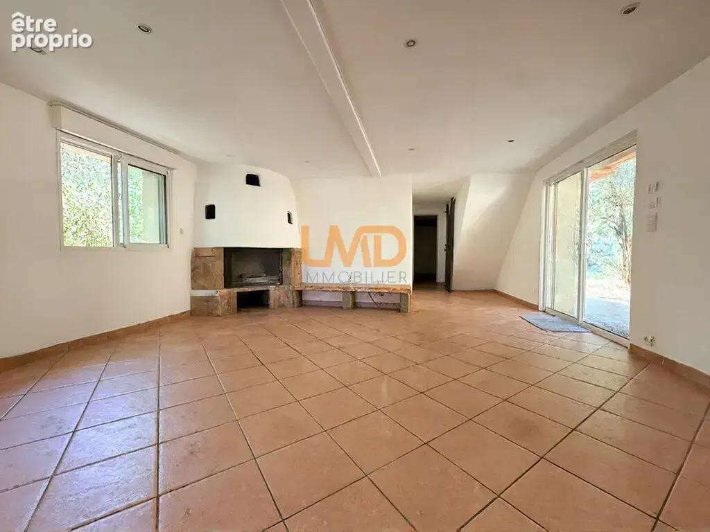 Callas – Maison familiale de 130 m2 potentiel d’aménagement - photo 6