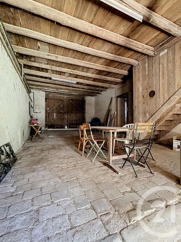Maison 200 m² à Damas-Et-Bettegney  - photo 4