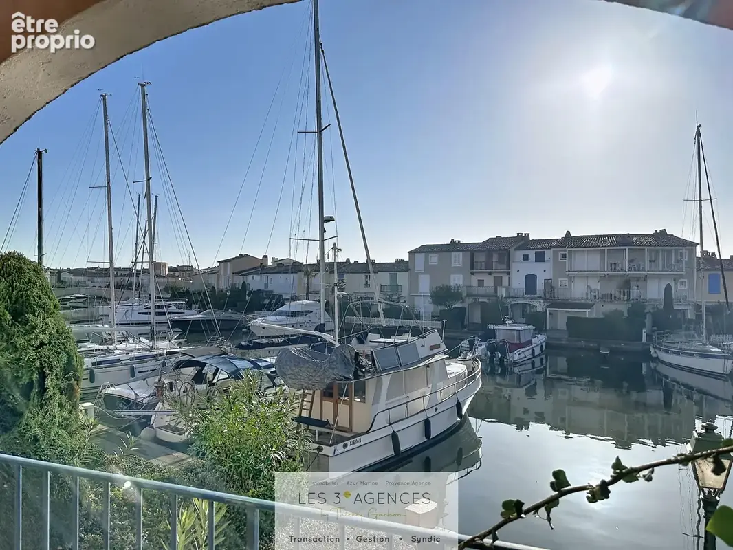 Studio port-grimaud - vue marina- + parking securise - photo 3