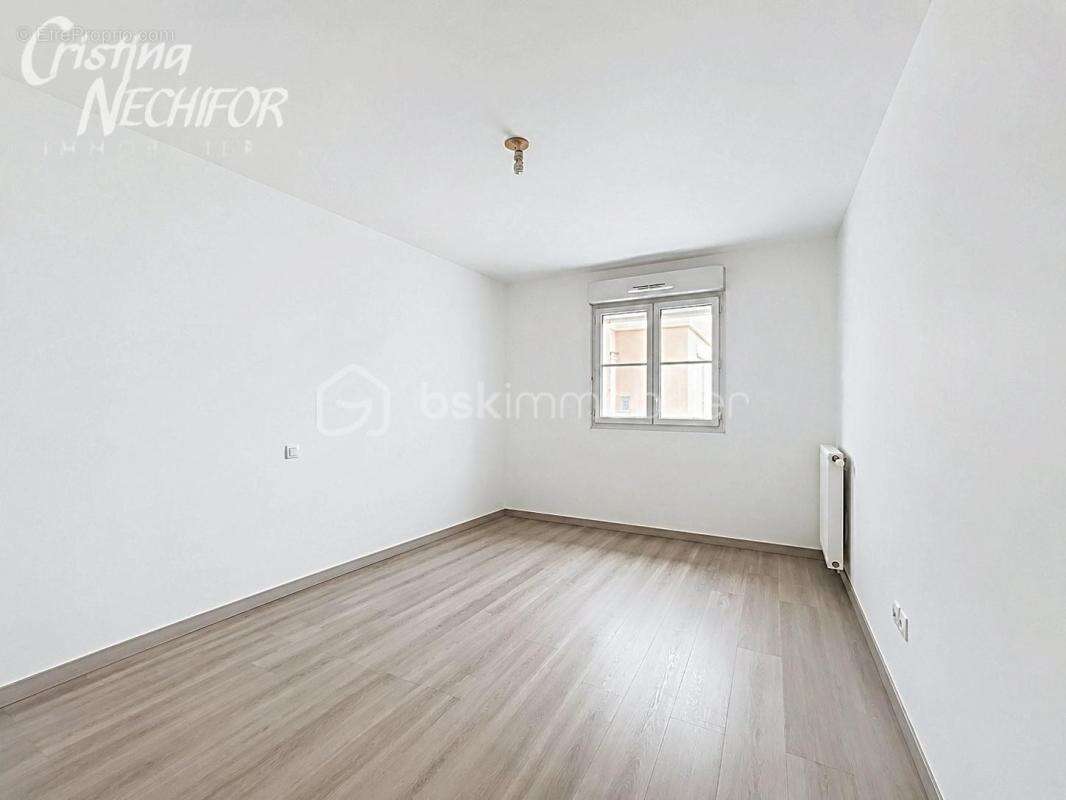 Appartement à SERRIS