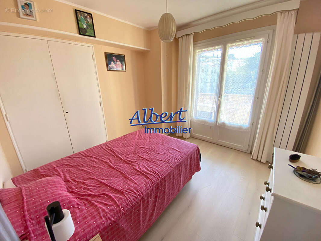 Appartement à OLLIOULES