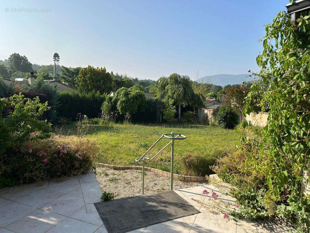 Maison à VAISON-LA-ROMAINE