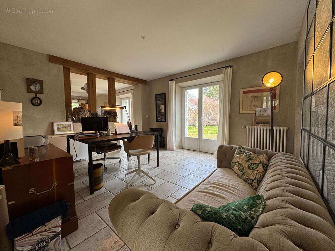 Maison à GARANCIERES