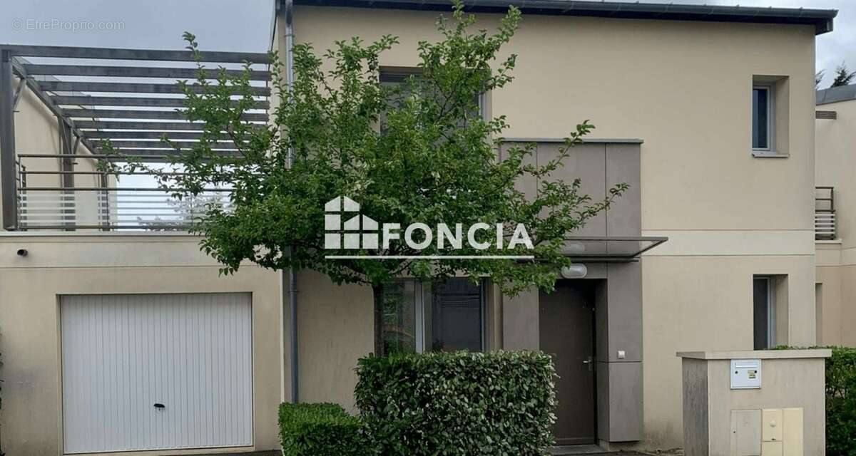 Maison à SAINT-SEBASTIEN-SUR-LOIRE