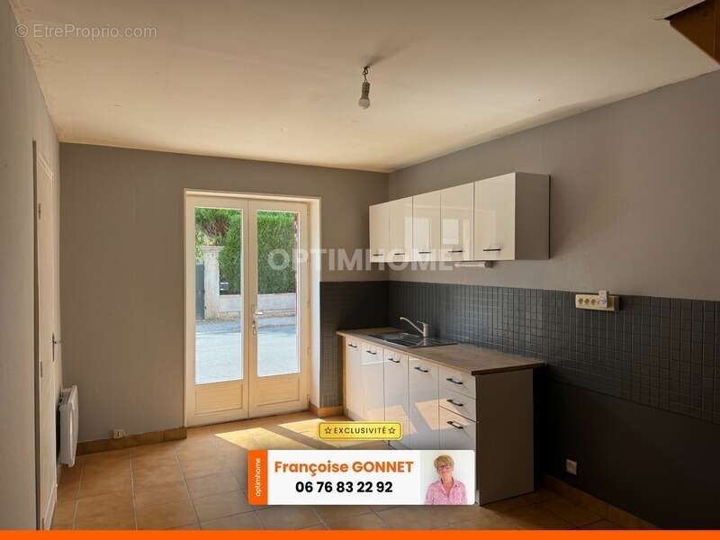 Appartement à SAINT-AMAND-MONTROND