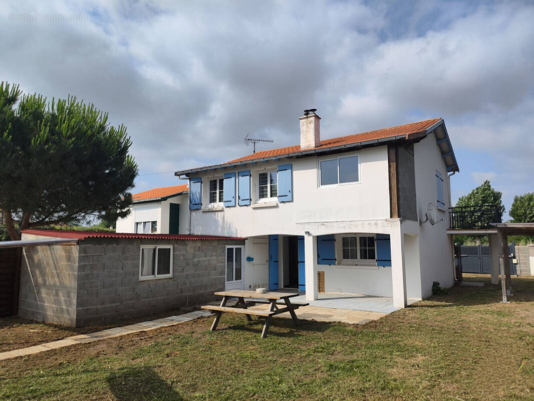 Maison à L'AIGUILLON-SUR-MER