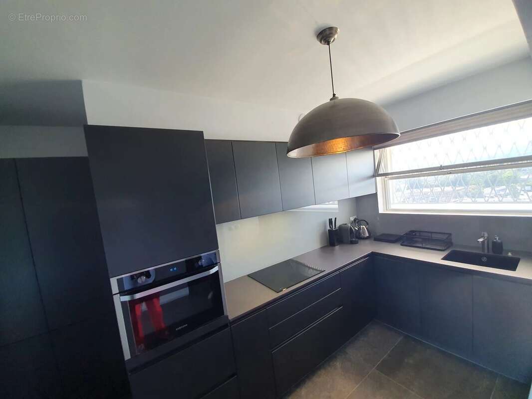 Appartement à VILLENEUVE-LOUBET