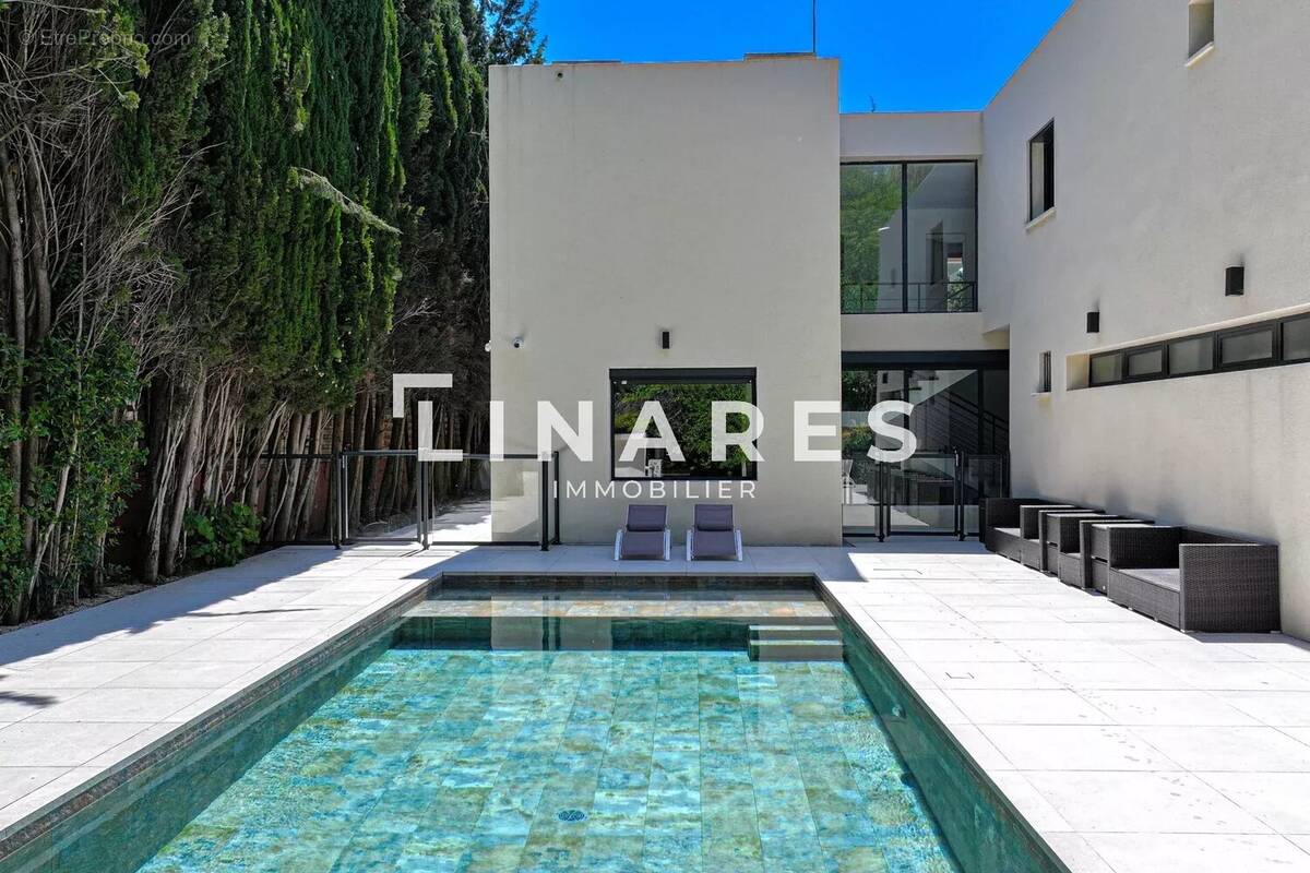 Maison à MARSEILLE-8E