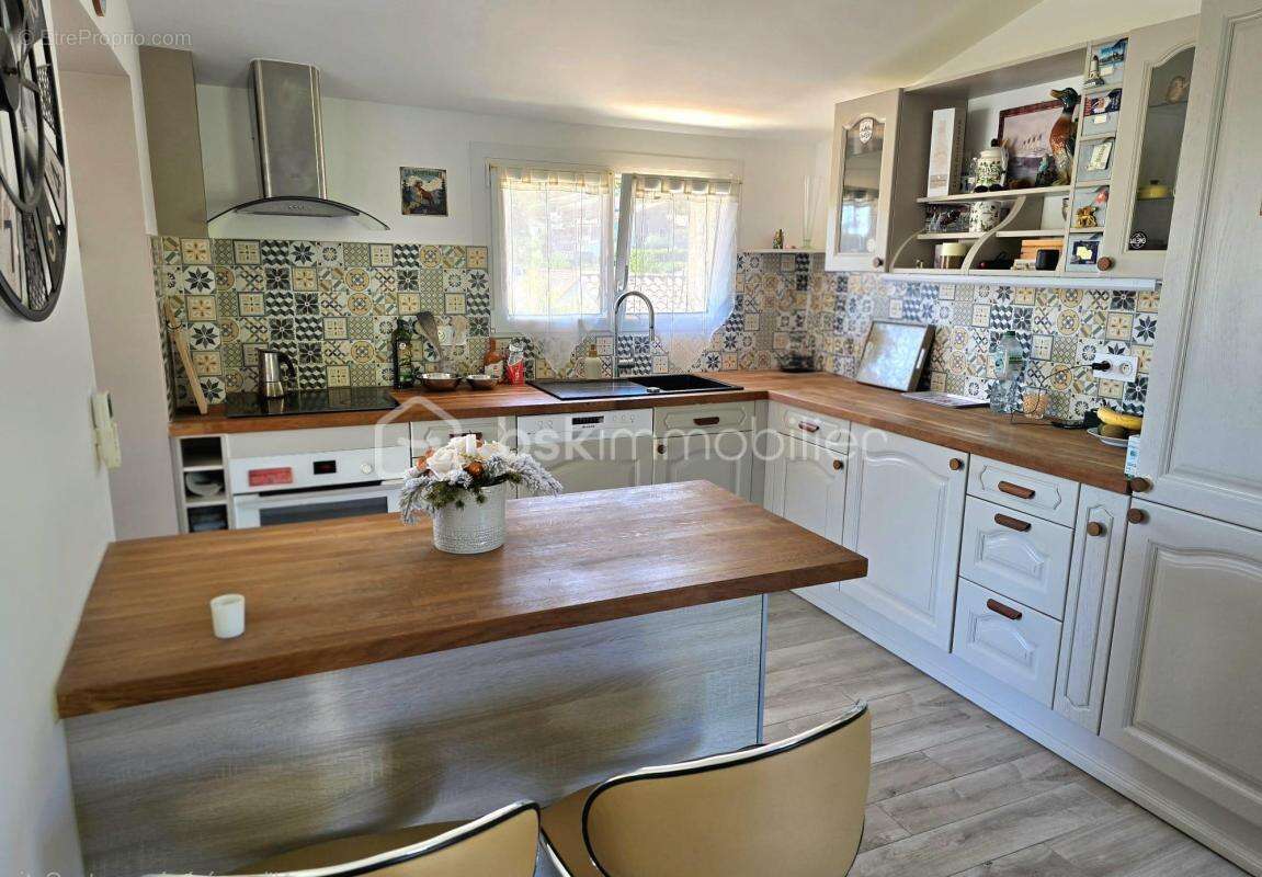 Appartement à VILLENEUVE-LOUBET