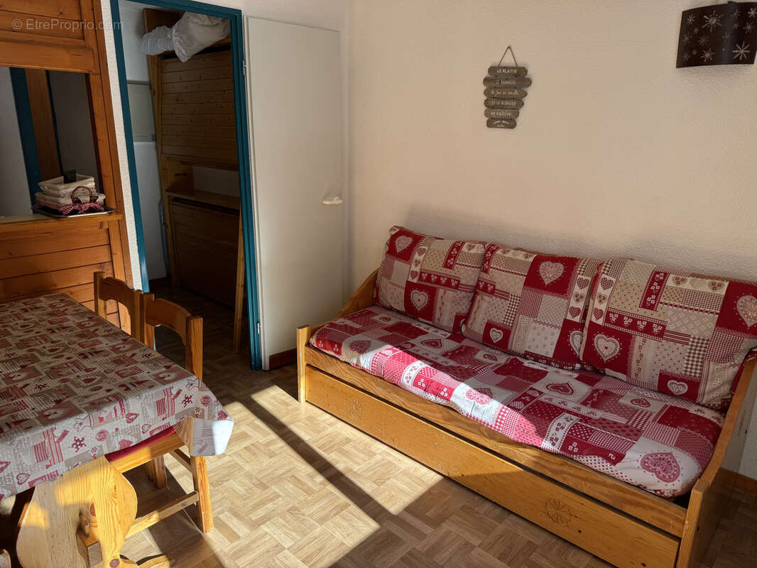 Appartement à AVRIEUX