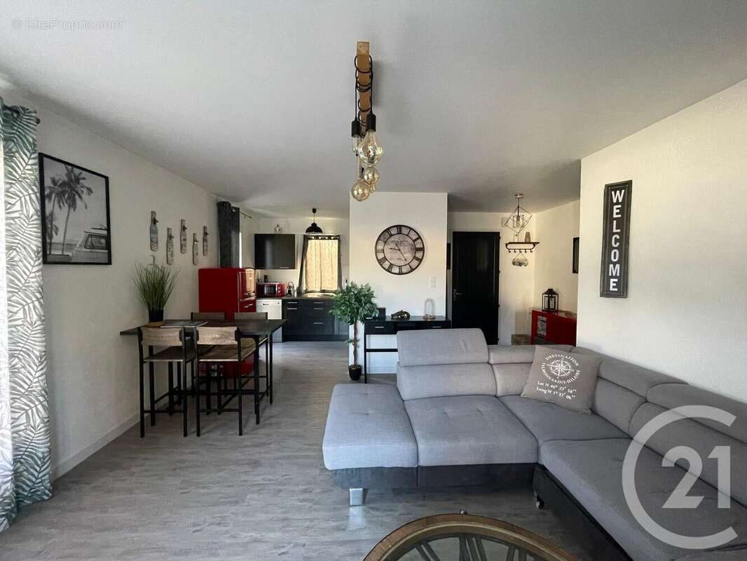 Maison à TALMONT-SAINT-HILAIRE