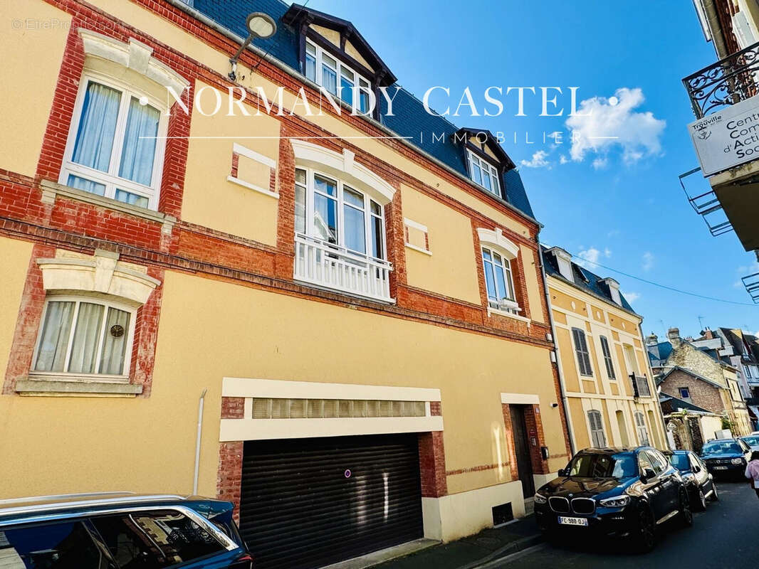 Maison à TROUVILLE-SUR-MER